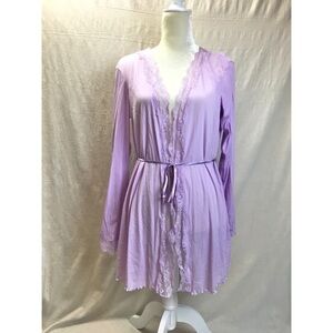 Victoria’s Secret Sheer Mesh Lace trim shorty robe